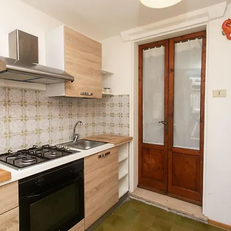 Appartement S128 - Sirolo, Delizioso Trilocale In Centro Con Aria Condizionata