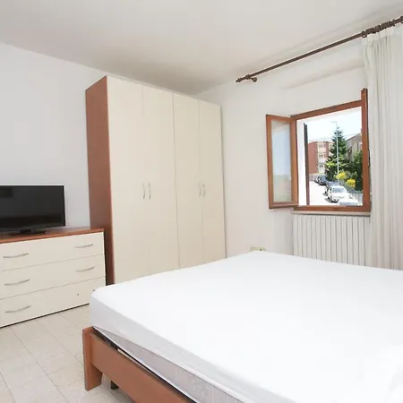 Appartement S128 - Sirolo, Delizioso Trilocale In Centro Con Aria Condizionata